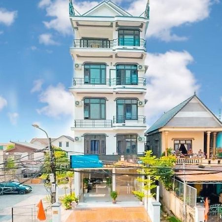 Tan Hoang Minh Hotel Dong Hoi Exterior foto